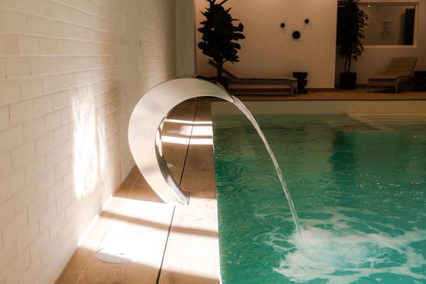 residence montana piscine Bussy
